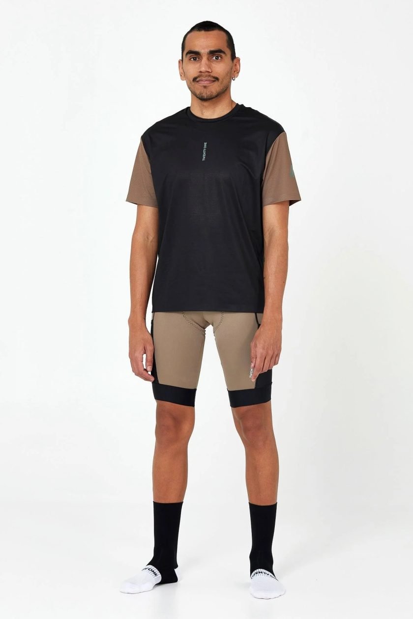 2024_LHPP_TWENTY_ONE_MaillotBlack_G_M_01