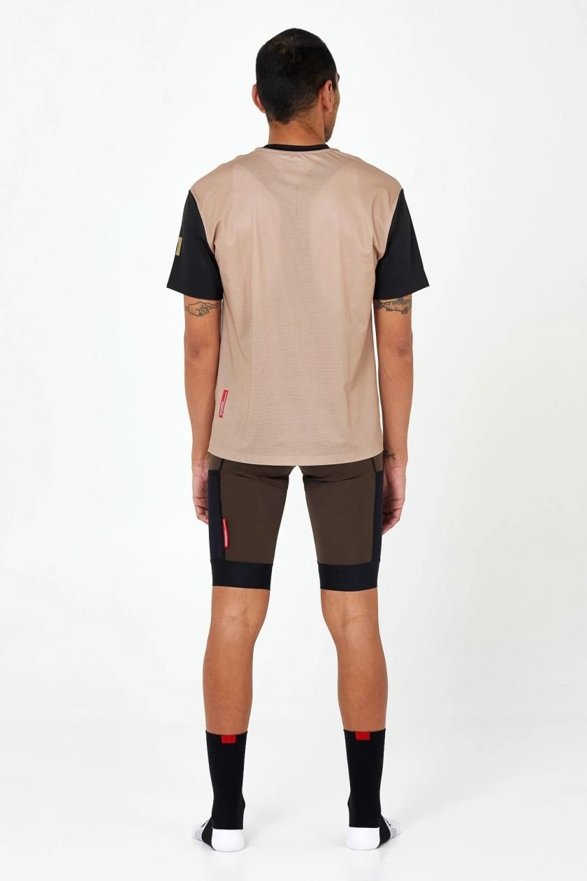 2024_LHPP_TWENTY_ONE_MaillotBrown_G_M_05