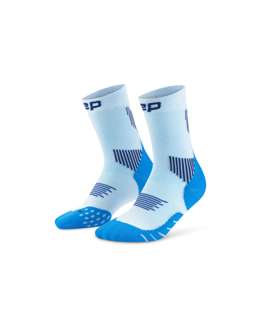 Core-Run-Mid-Cut-Socks-5-0_Blue-Ice_WP9C3R_4x5_Transparent_07